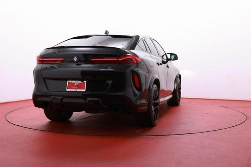 2022 BMW X6 M Base