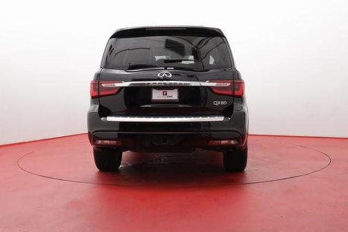 2021 INFINITI QX80 Luxe
