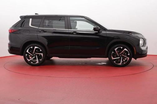 2022 Mitsubishi Outlander ES 2.5 S-AWC