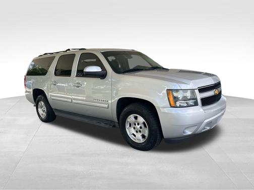 2013 Chevrolet Suburban 1500 LS