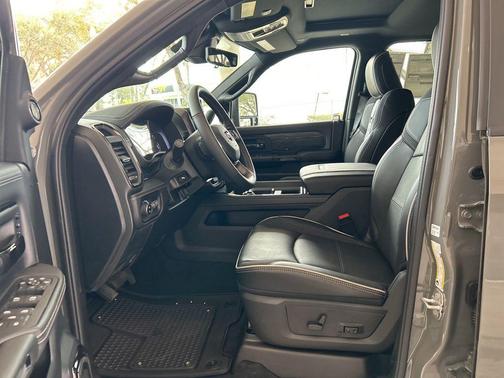 2026 RAM 3500 Limited