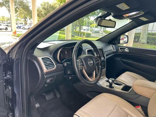 2015 Jeep Grand Cherokee Laredo