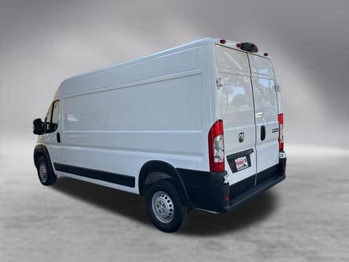Bright White Clearcoat 2025 RAM ProMaster 2500 High Roof