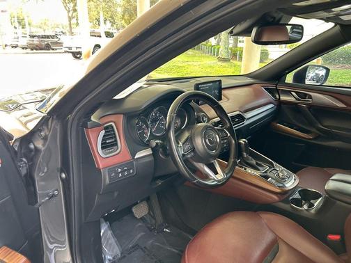 2017 Mazda CX-9 Signature