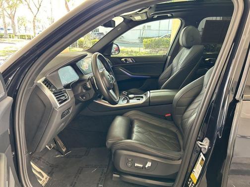 2023 BMW X5 xDrive40i