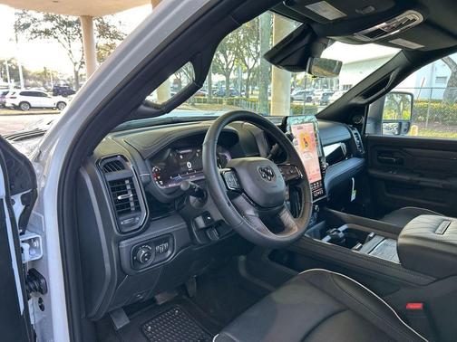 2026 RAM 3500 Limited