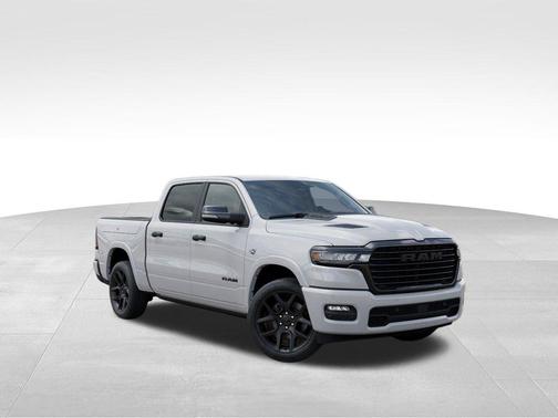 Bright White Clearcoat 2026 RAM 1500 Laramie