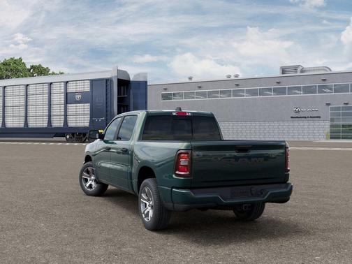 Serrano Red 2026 RAM 1500 Express