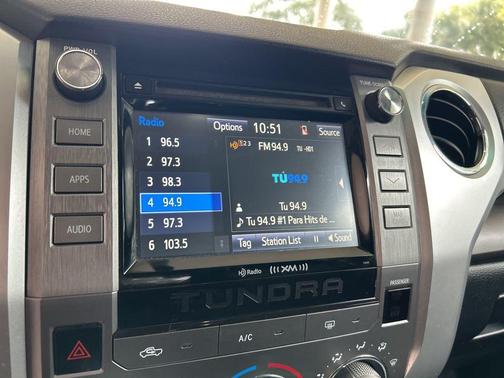 2017 Toyota Tundra SR5