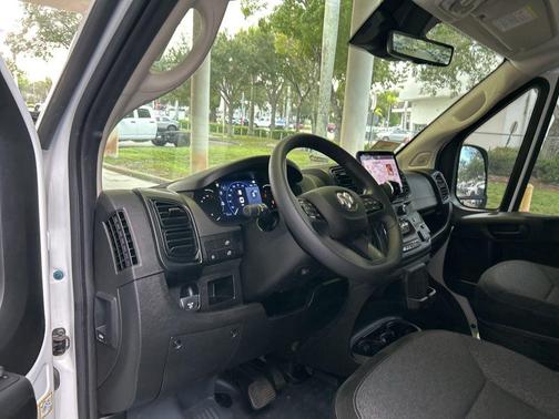 2025 RAM ProMaster 2500 Base