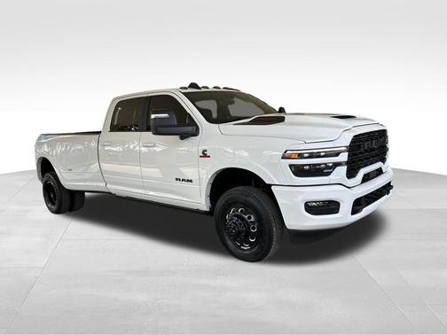 2026 RAM 3500 Limited