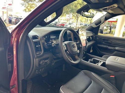2025 RAM 1500 Limited