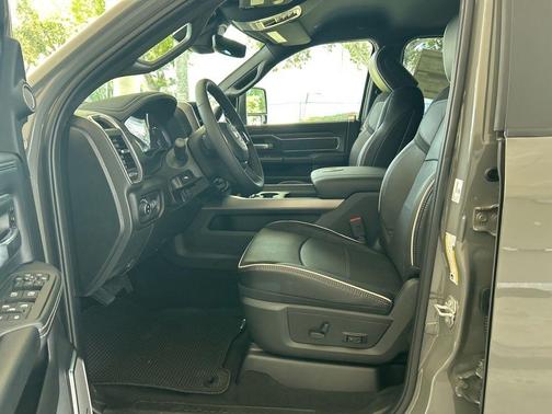 2025 RAM 2500 Laramie