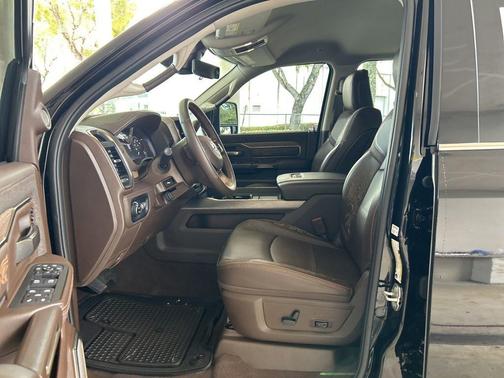 2025 RAM 2500 Limited