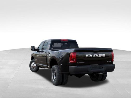 Diamond Black 2026 RAM 3500 Laramie