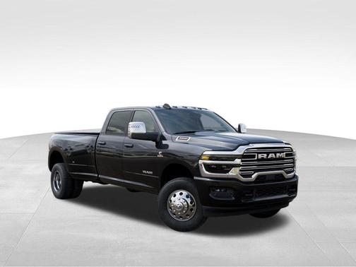 Diamond Black 2026 RAM 3500 Laramie
