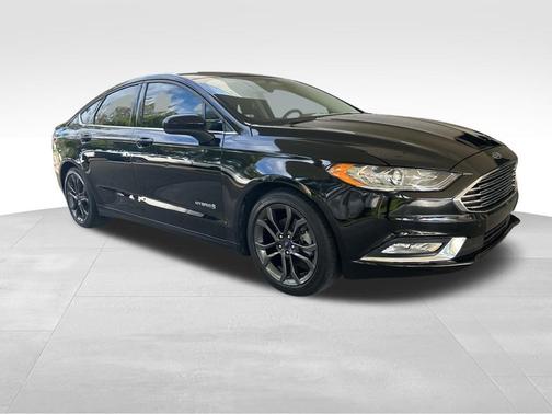 2018 Ford Fusion Hybrid SE
