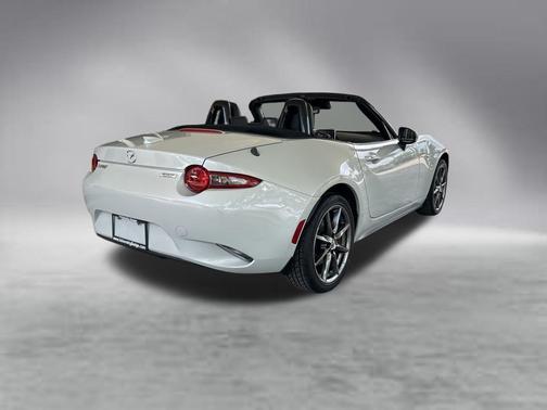 Ceramic 2016 Mazda MX-5 Miata Grand Touring