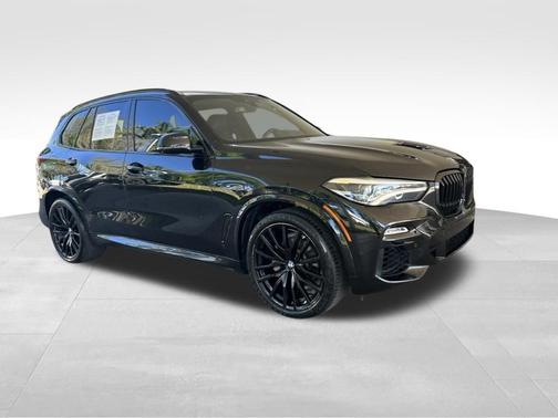 Black Sapphire Metallic 2020 BMW X5 sDrive40i