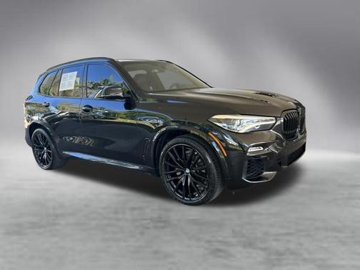 Black Sapphire Metallic 2020 BMW X5 sDrive40i
