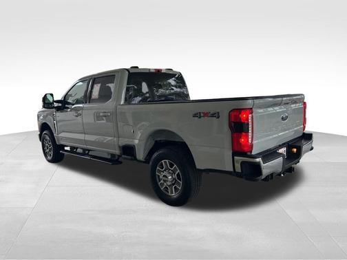 2025 Ford F-350 LARIAT