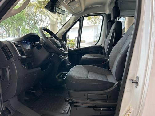 2024 RAM ProMaster 3500 Window Van High Roof