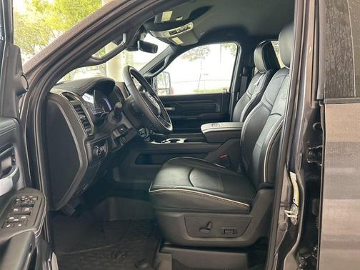 2025 RAM 2500 Rebel/Power Wagon