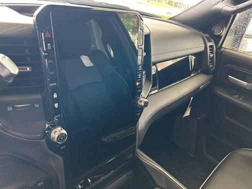 2025 RAM 2500 Rebel/Power Wagon