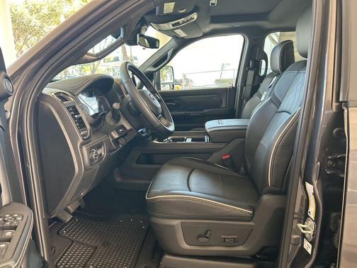 2025 RAM 3500 Limited