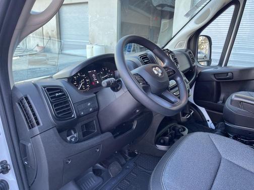 2025 RAM ProMaster 2500 High Roof