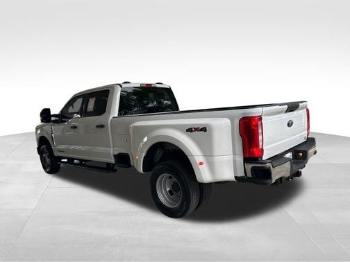 2024 Ford F-350 XLT