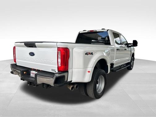 2024 Ford F-350 XLT