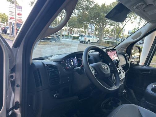 2026 RAM ProMaster 2500 High Roof