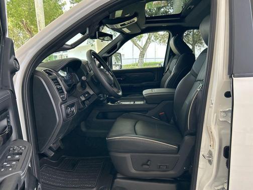 2026 RAM 2500 Limited