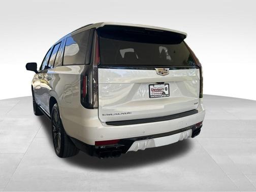 Crystal White Tri-Coat 2024 Cadillac Escalade V-Series