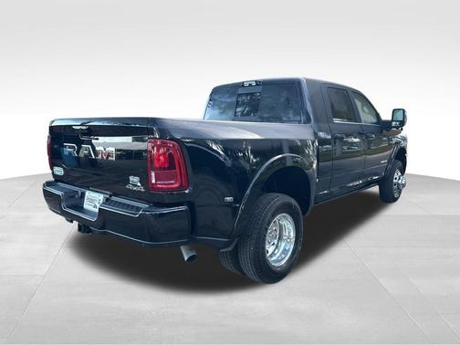 2026 RAM 3500 Limited