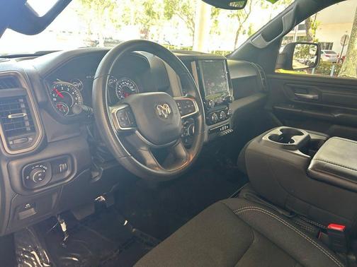 Delmonico Red Pearlcoat 2025 RAM 1500 Tradesman
