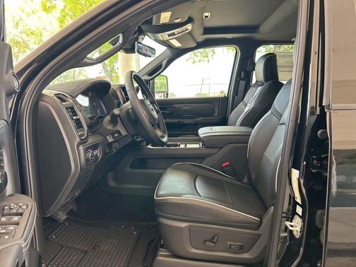 2025 RAM 3500 Limited