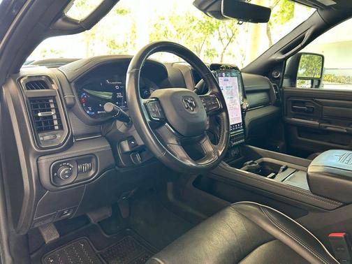 Diamond Black 2023 RAM 2500 Limited