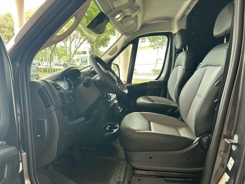 2026 RAM ProMaster 2500 High Roof