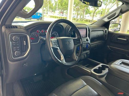 Black 2021 Chevrolet Silverado 1500 RST
