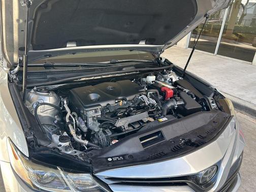 2019 Toyota Camry LE