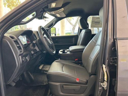 2025 RAM 3500 Tradesman