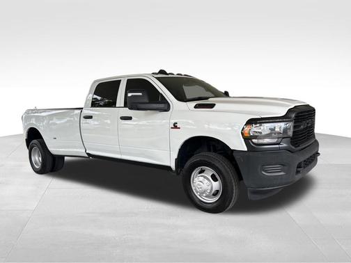 2023 RAM 3500 Tradesman