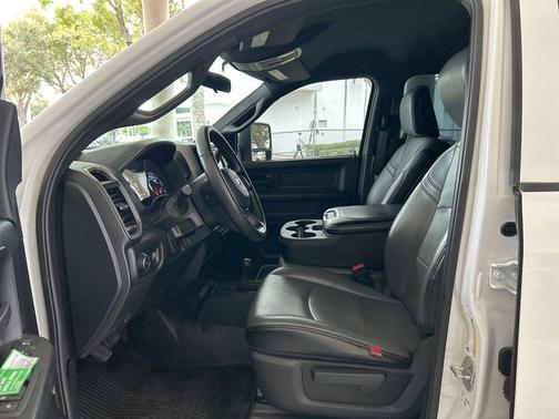 2023 RAM 3500 Tradesman