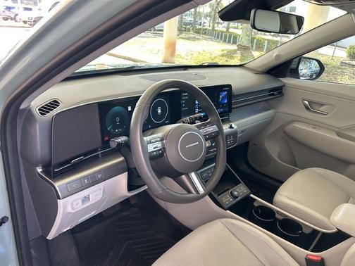 2025 Hyundai KONA Limited