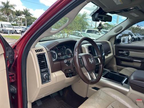 2014 RAM 1500 Laramie