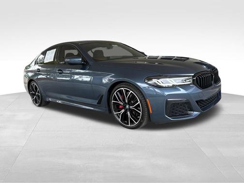 Arctic Race Blue Metallic 2023 BMW 530 i