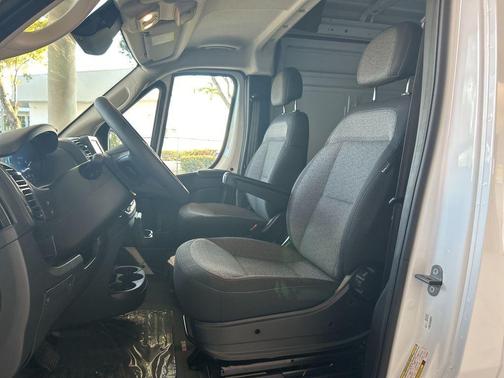 2026 RAM ProMaster 2500 High Roof