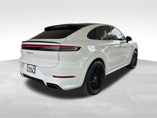 2024 Porsche Cayenne S Coupe AWD